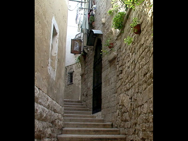 Image 15 of 23 in Voyages of Aeneas - Travels