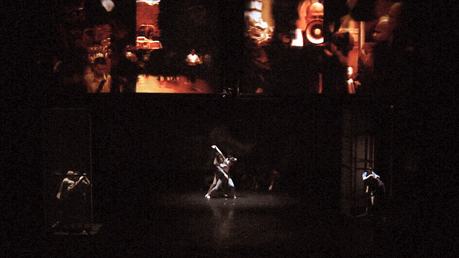 Image 4 of 8 in Constrained Photos